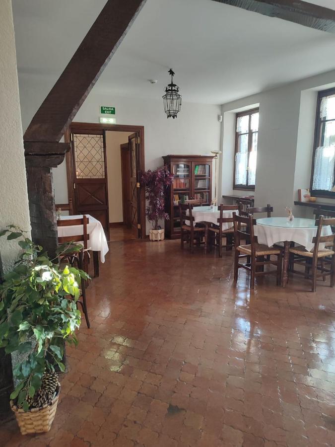Conde Aznar Jaca Exterior foto