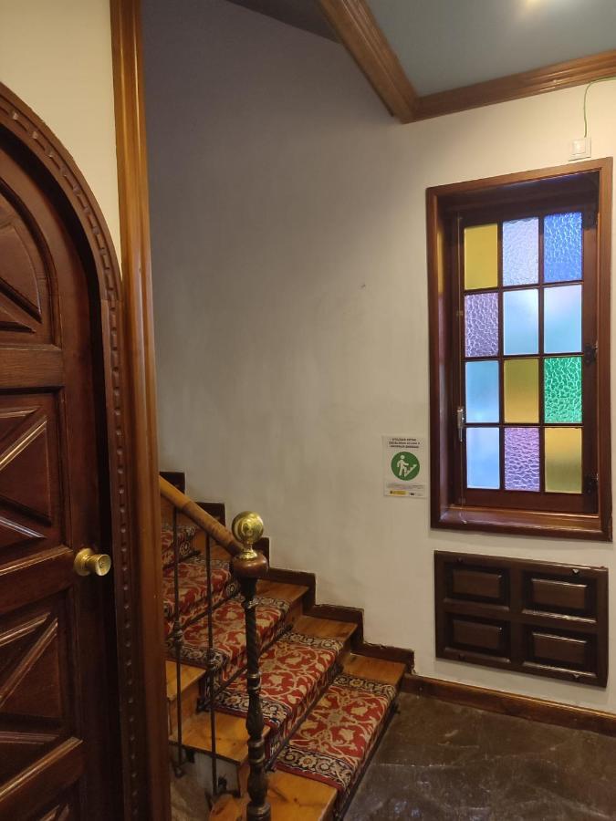 Conde Aznar Jaca Exterior foto