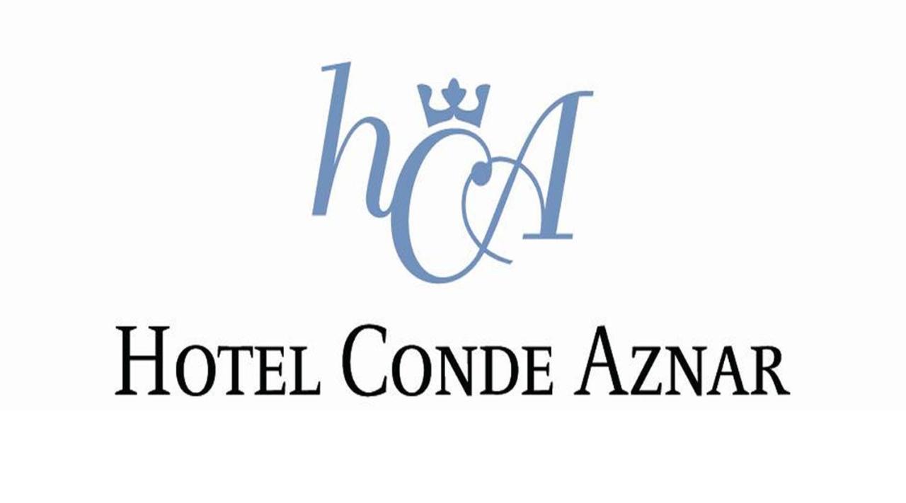 Conde Aznar Jaca Exterior foto